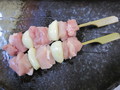 ももにんにく串40g